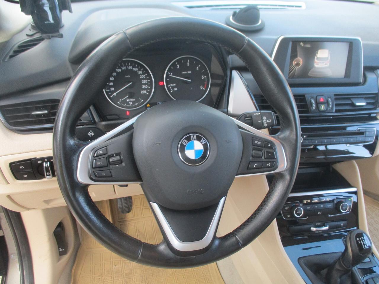Bmw 2er Active Tourer 218d STRAFULL 2014