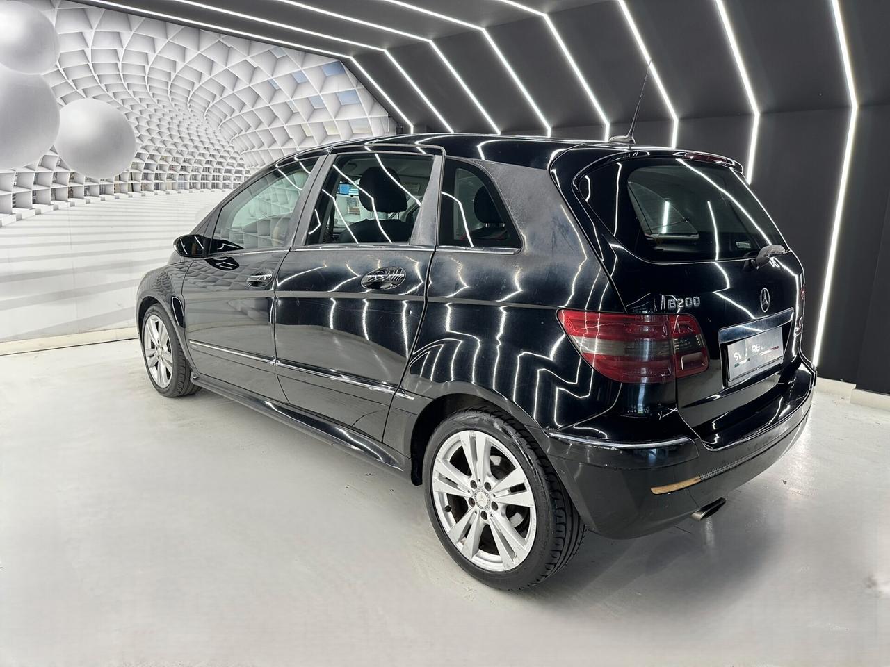 Mercedes-benz B 200 CDI-KM CERTIFICATI