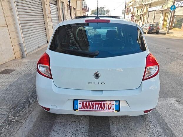 RENAULT Clio 1.5 dCi 5 porte *TETTO APRIBILE*