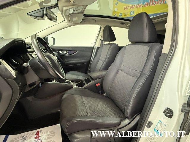 NISSAN Qashqai 1.5 dCi Acenta Premium 360°