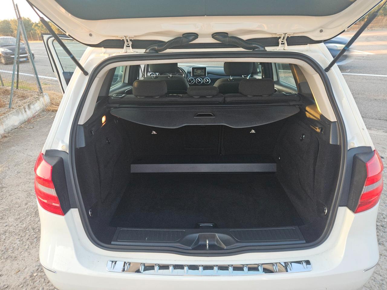 Mercedes-benz B 180 B 180 CDI Automatic Premium