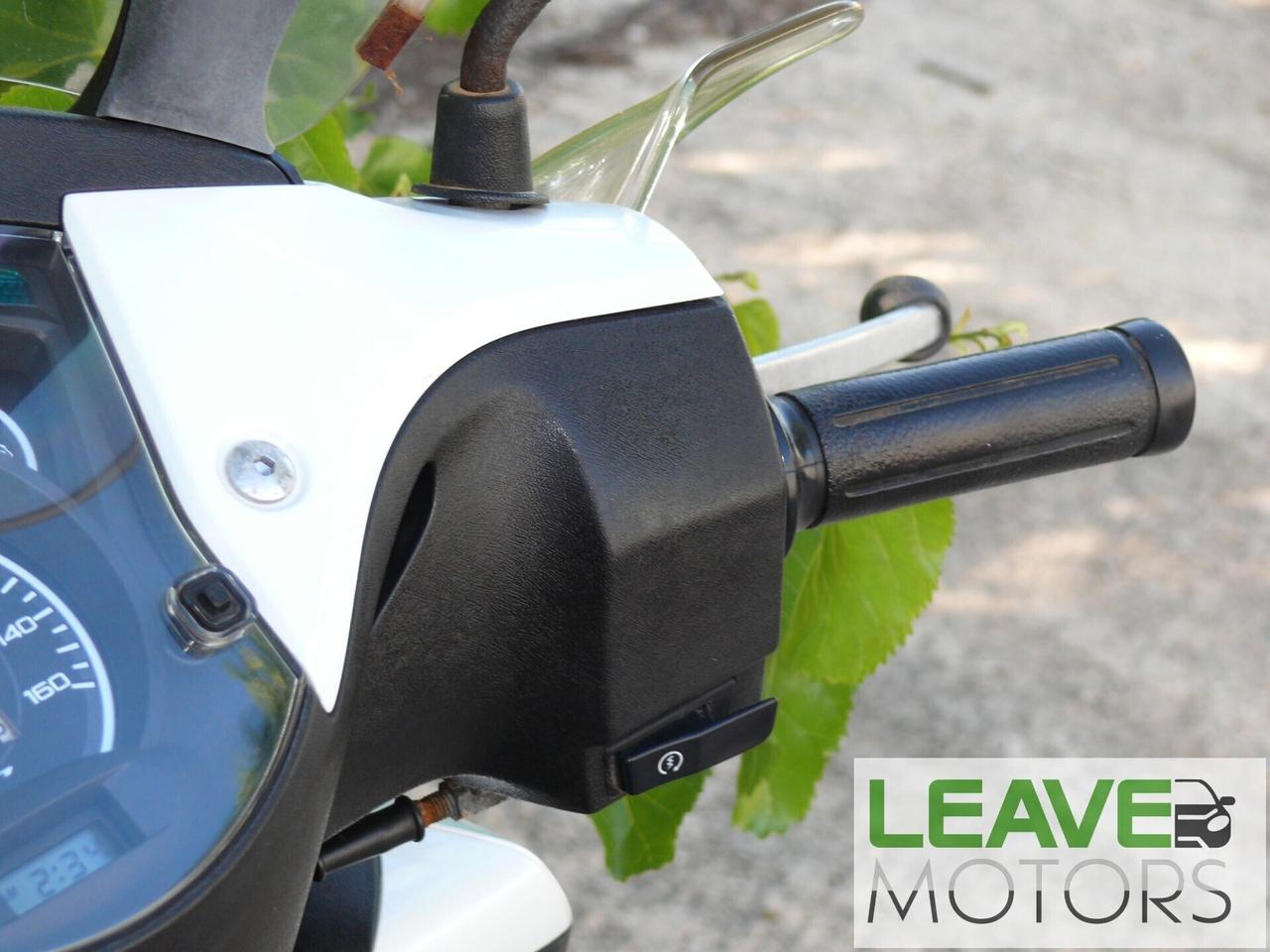Honda SH 150 Scooter (M1434)