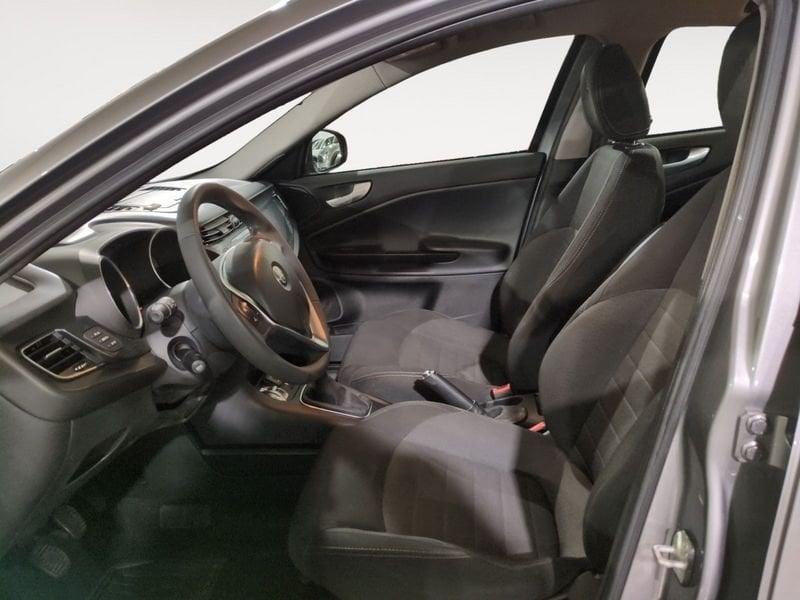 Alfa Romeo Giulietta (2010) 1.6 JTDm 120 CV