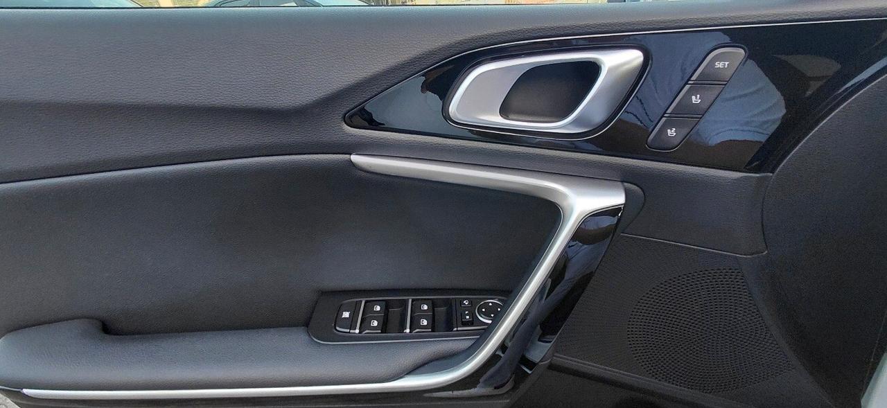 Kia ProCeed 1.5 T-GDI MHEV DCT GT Line Plus