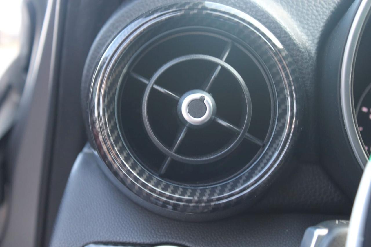 Alfa Romeo Giulia Tua A SOLI 387€ al mese Anticipo Zero