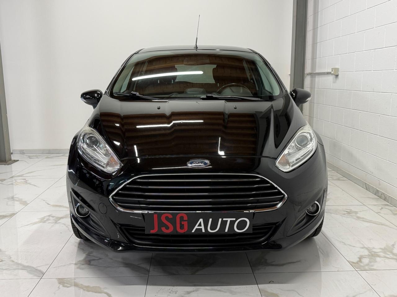 Ford Fiesta 1.4 5p. Bz.- GPL Titanium
