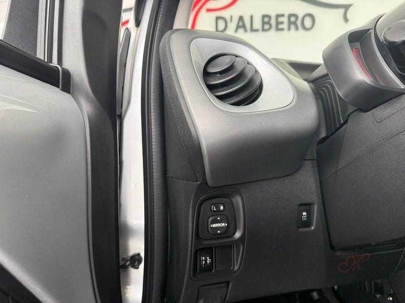 Toyota Aygo 1.0 VVT-i x-cool MMT