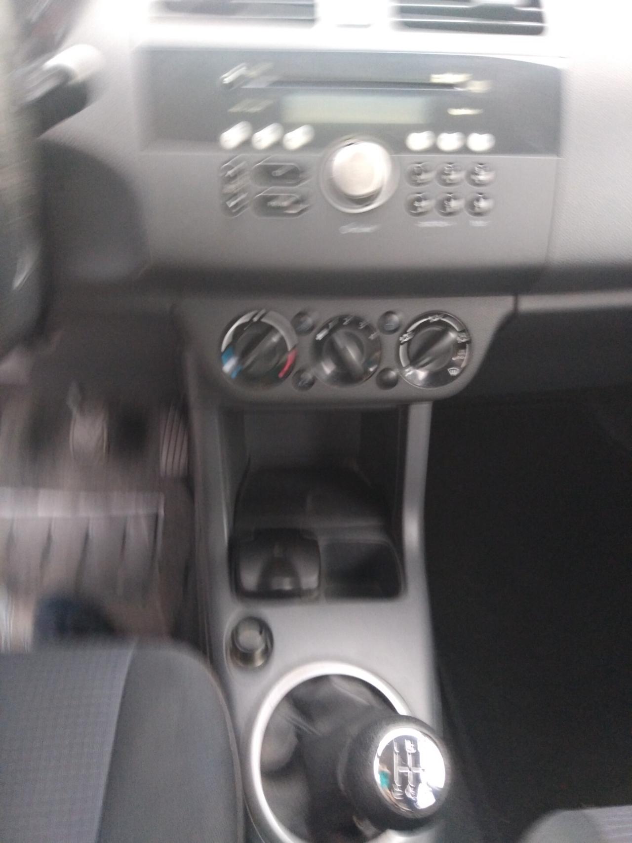 Suzuki Swift 1.3 4x4 5p. GL