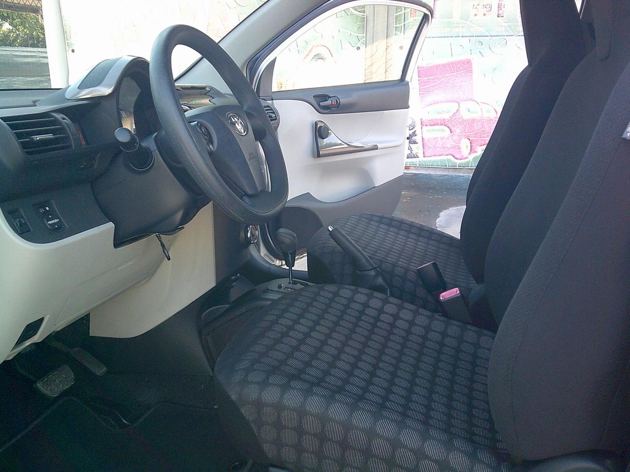 Toyota iQ 1.0 CVT Trend*Solo Km 43000*Unipro'*