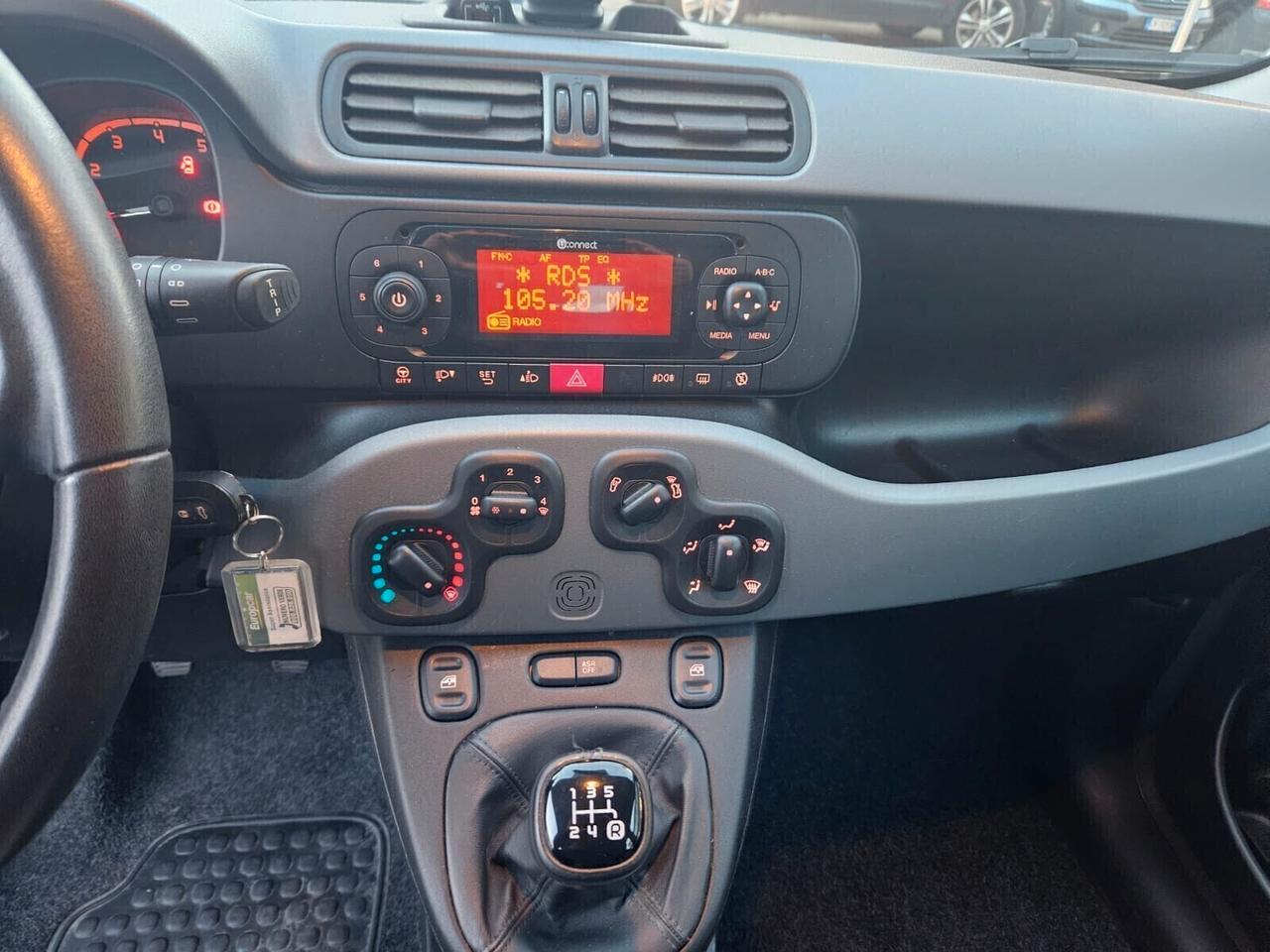 FIAT PANDA 1.2 LOUNGE 69cv tua a 149 € al mese