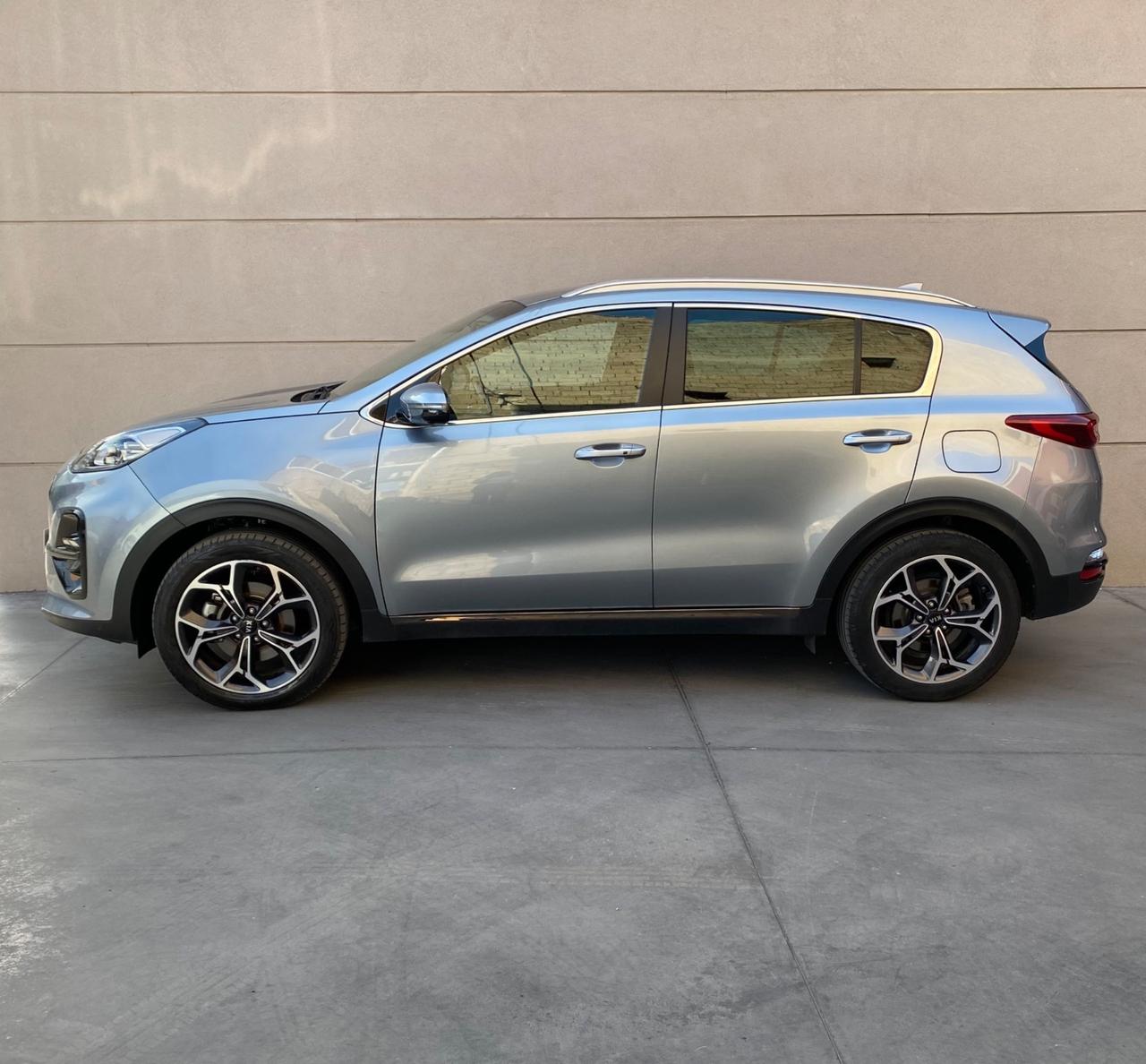 Kia Sportage 1.6 GT LINE Ibrida