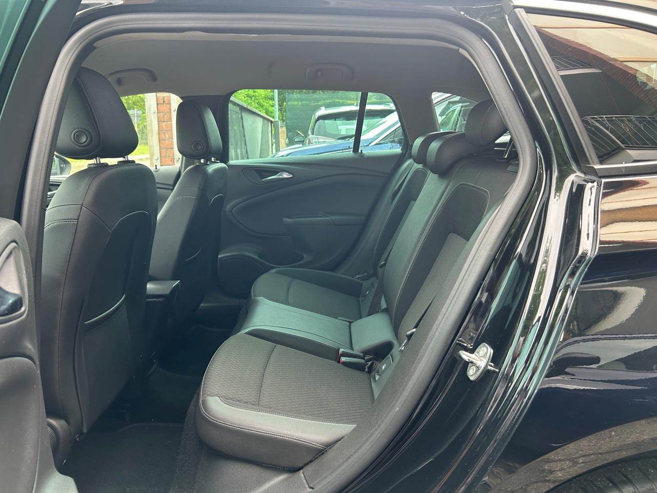 Opel Astra 1.6 BiTurbo CDTi Start&Stop Sports Tourer Innovation