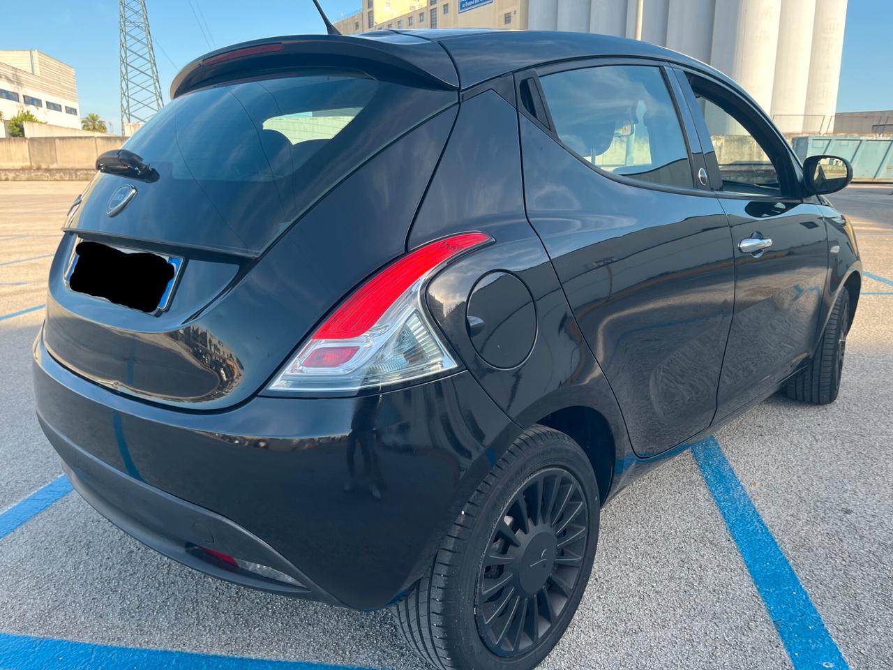 SPLENDIDA Lancia Ypsilon 1.2 Benz/GPL Casa Madre Block Shaf