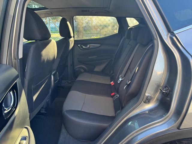 NISSAN Qashqai 1.5 dCi Tekna 110CV NAVI+RETR.