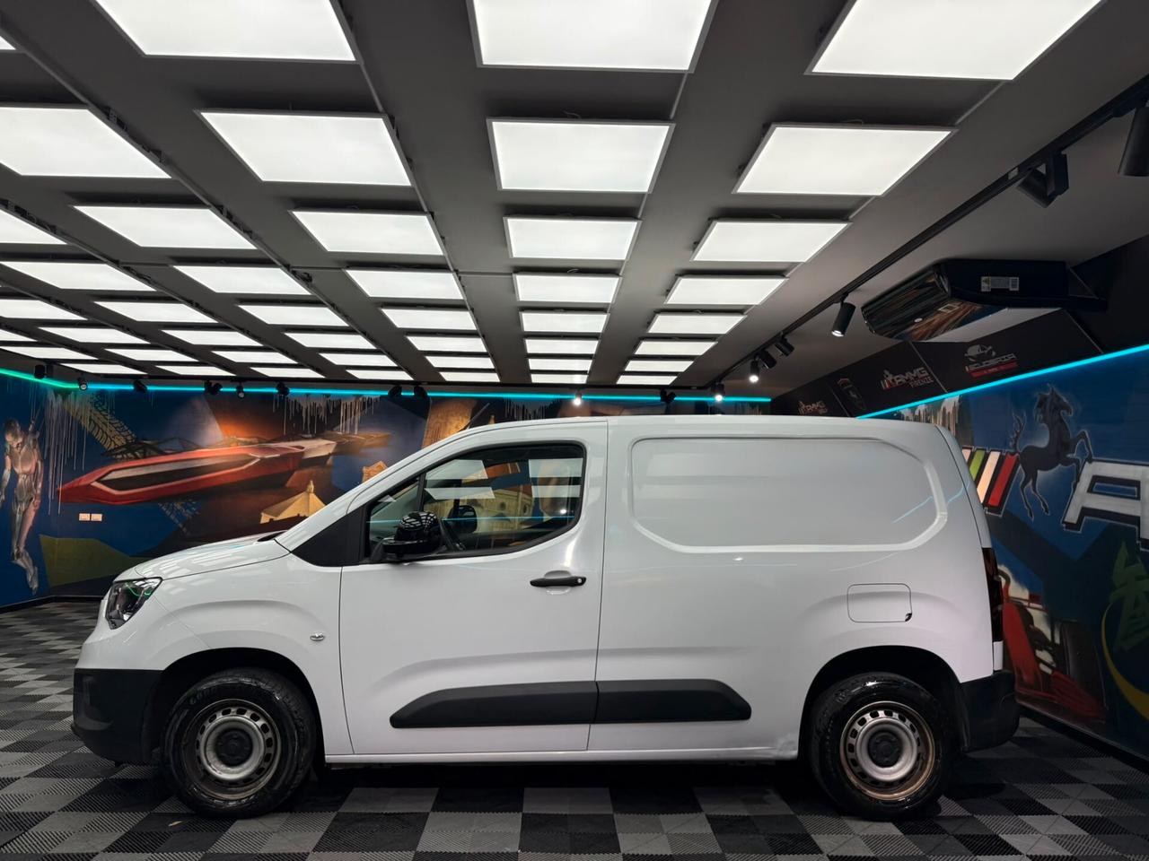 Opel Combo cargo 1.5d 100cv S&S (031)