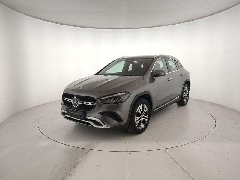 Mercedes-Benz GLA 250 e phev Progressive Advanced Plus auto