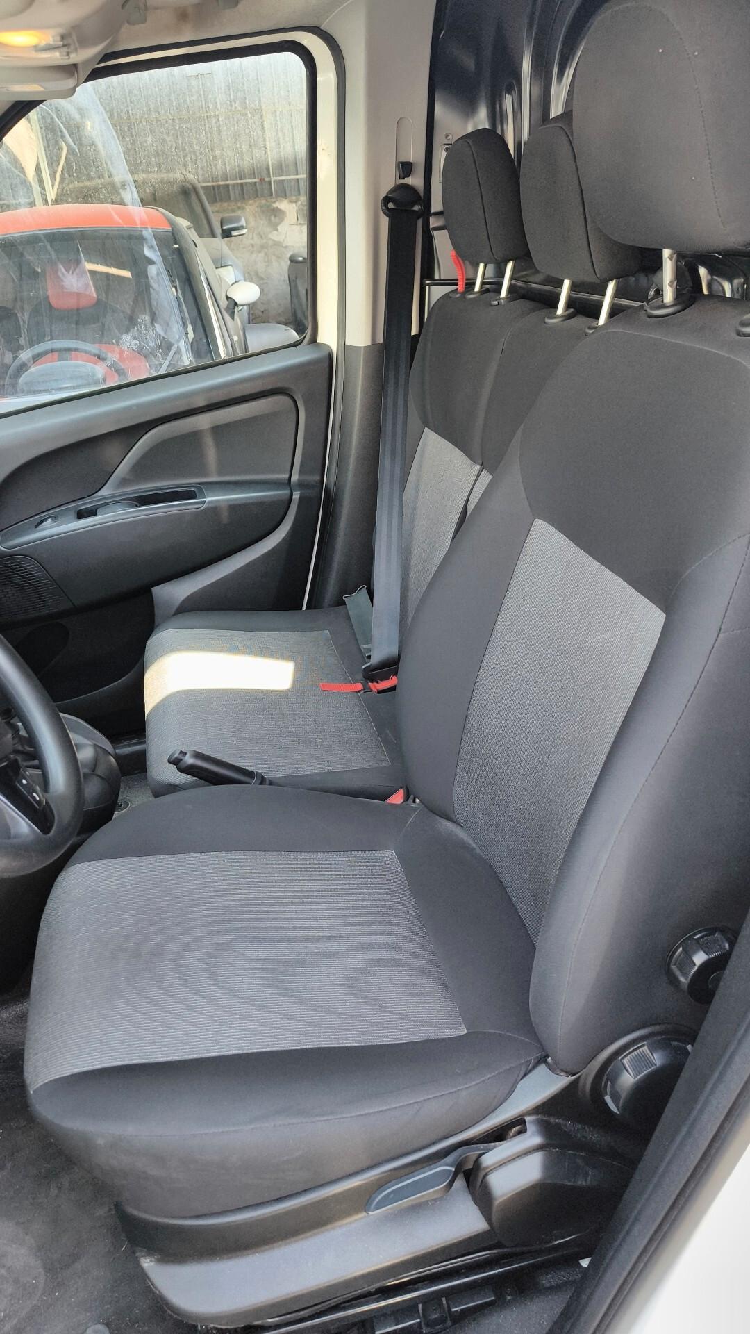 Fiat doblo 1.6 Mjt cargo furgone 2022 3 posti