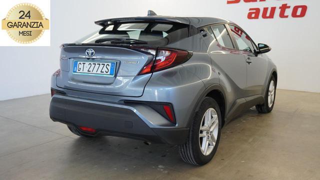 TOYOTA C-HR 1.8 Hybrid E-CVT Business