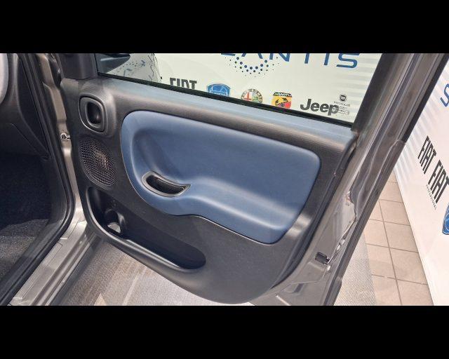 FIAT New Panda 1.0 firefly hybrid City Cross s&s 70cv