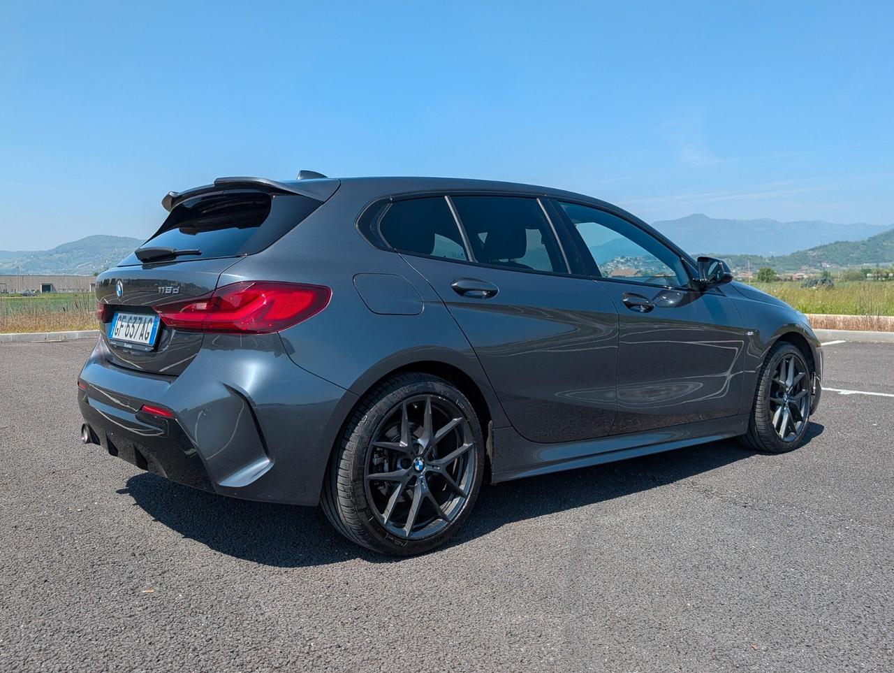Bmw 116 116d 5p. Msport