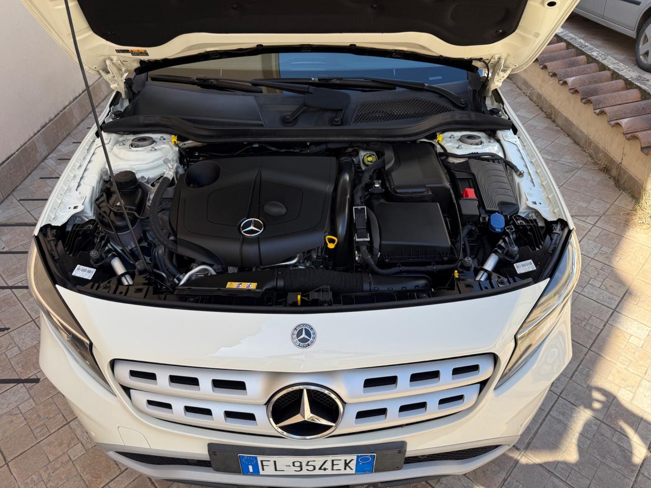Mercedes-benz GLA 200 GLA 200 d Automatic Business