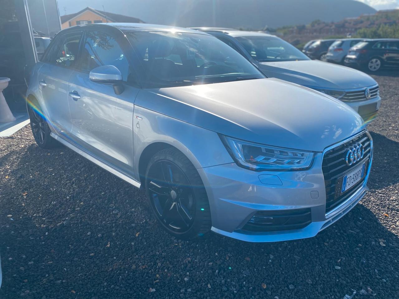 Audi A1 1.4 TDI S LINE plus