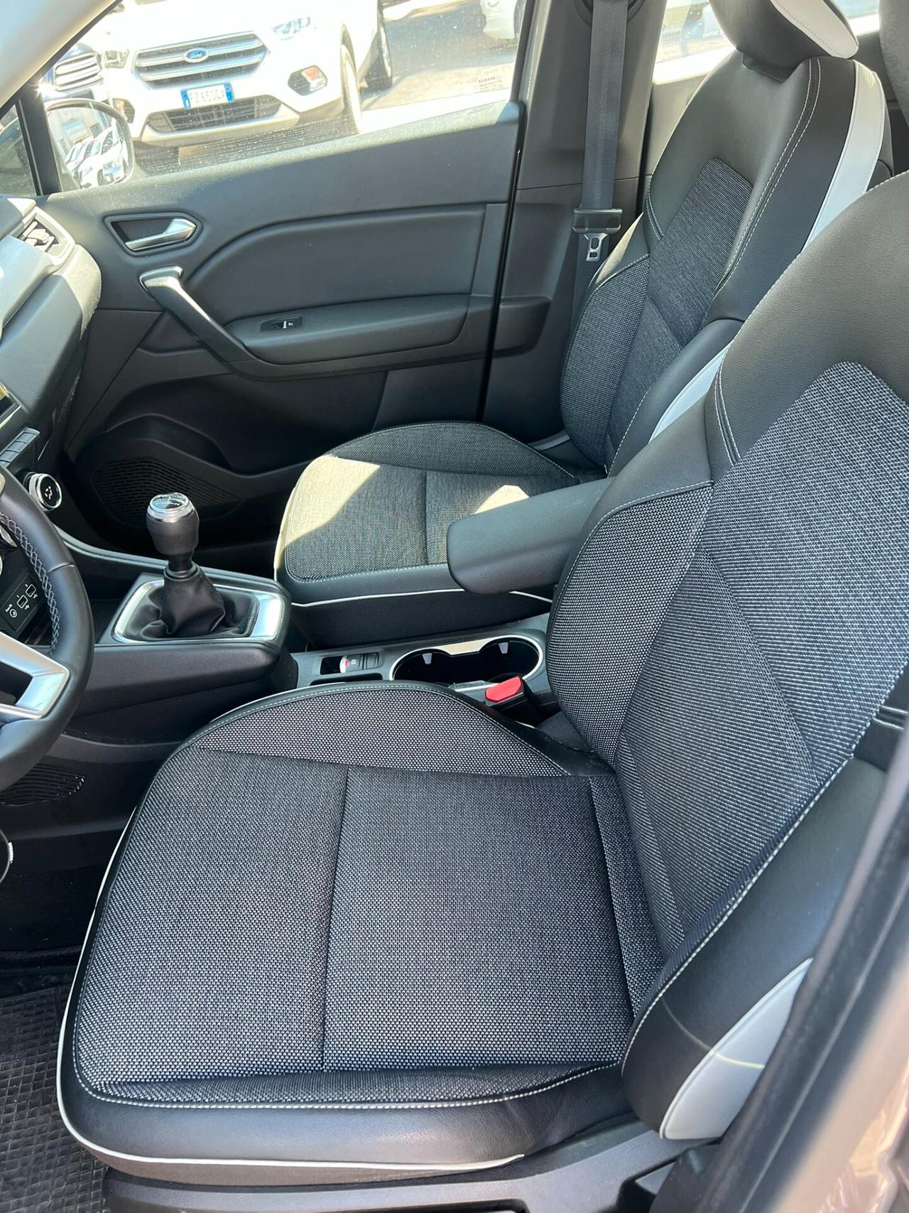 Captur GPL 55.950 KM