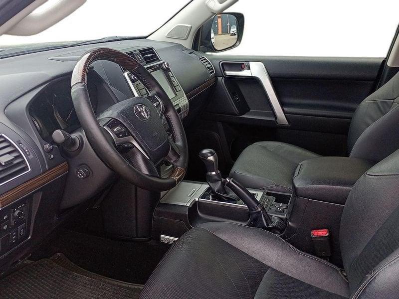 Toyota Land Cruiser 5 Porte 2.8 D-4D Lounge+ Auto 7p.ti