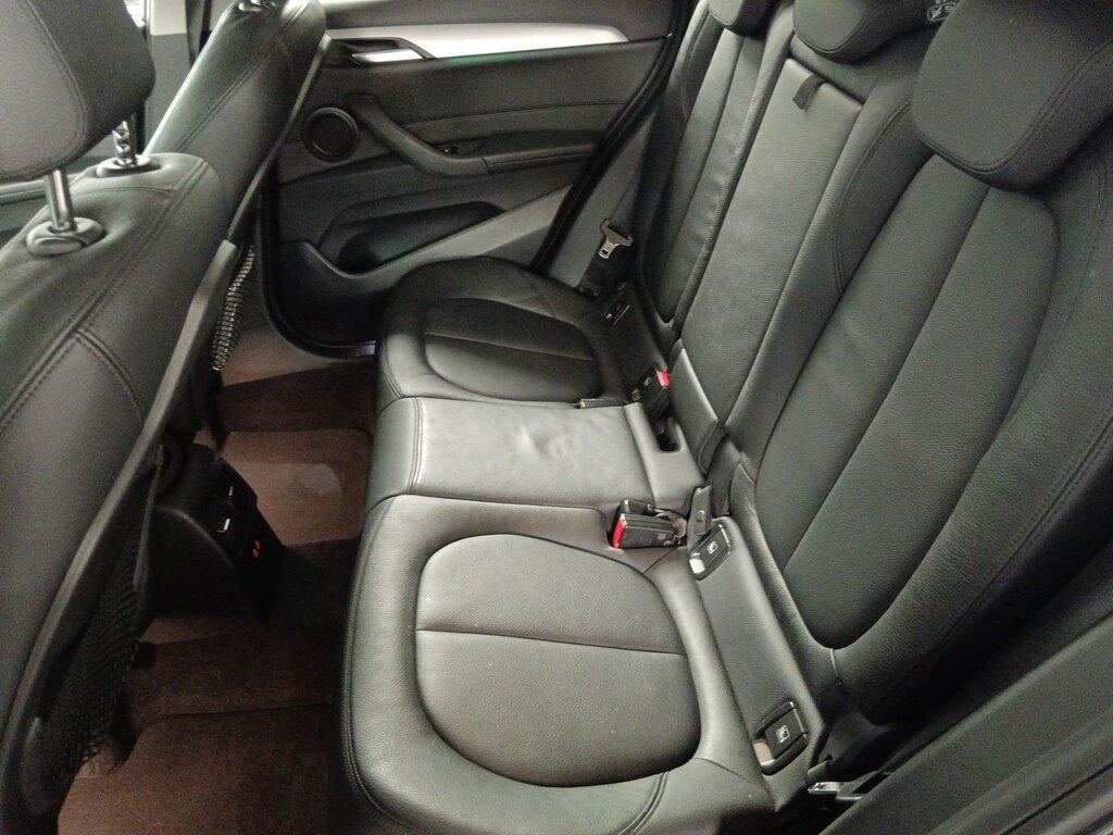 BMW X1 18 d Business Advantage sDrive Steptronic