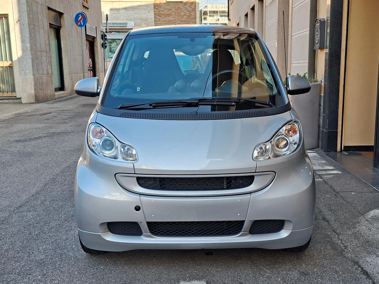 Smart ForTwo 1.0 71cv MHD coupé passion SERVOSTERZO km 57.446