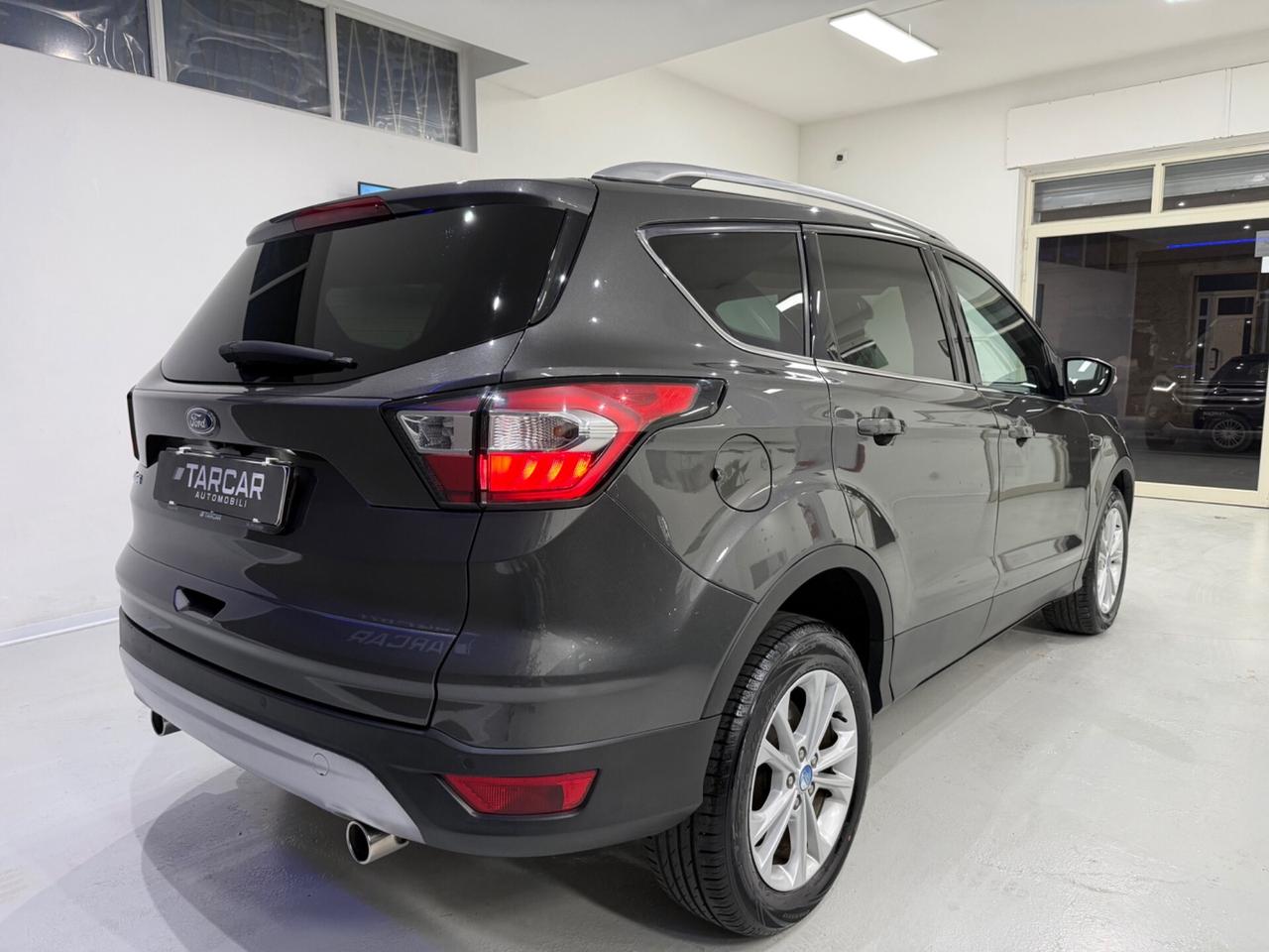 Ford Kuga 1.5 TDCI 120 Autom. Titanium