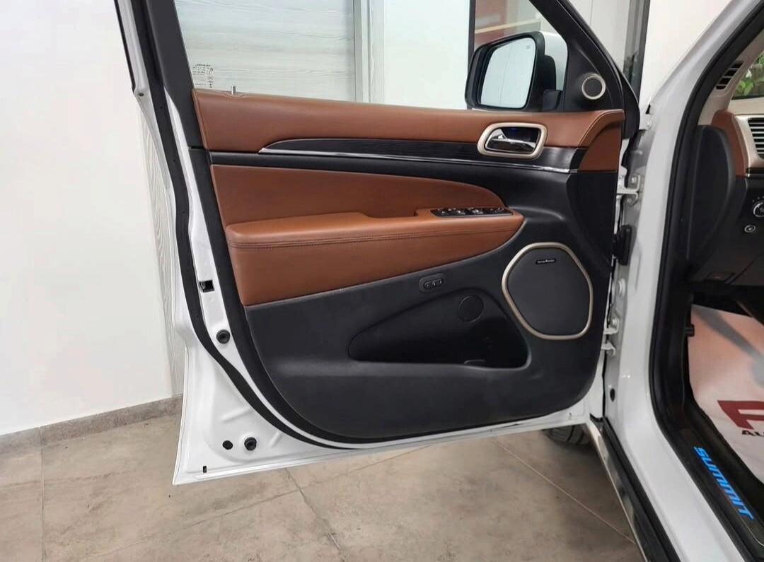 Jeep Grand Cherokee 3.0 V6 CRD 250 CV Multijet II Summit