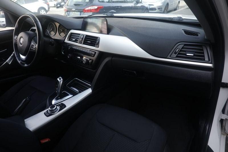 BMW Serie 3 BMW 318d Touring Business auto Unicoproprietario