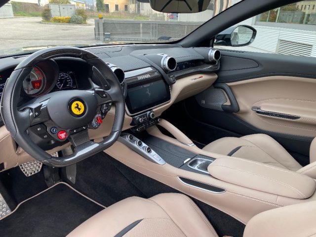 FERRARI GTC4 Lusso GTC4Lusso