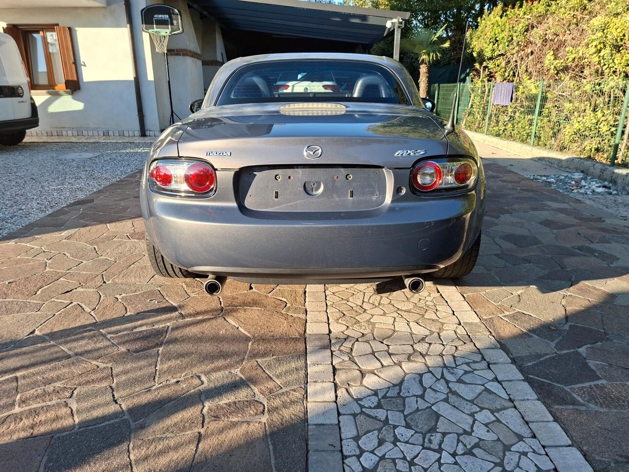 Mazda MX-5 Coupé 2008