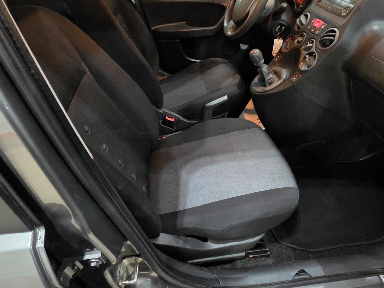 Fiat Panda 1.3 MJT 16V DPF 4x4 Climbing