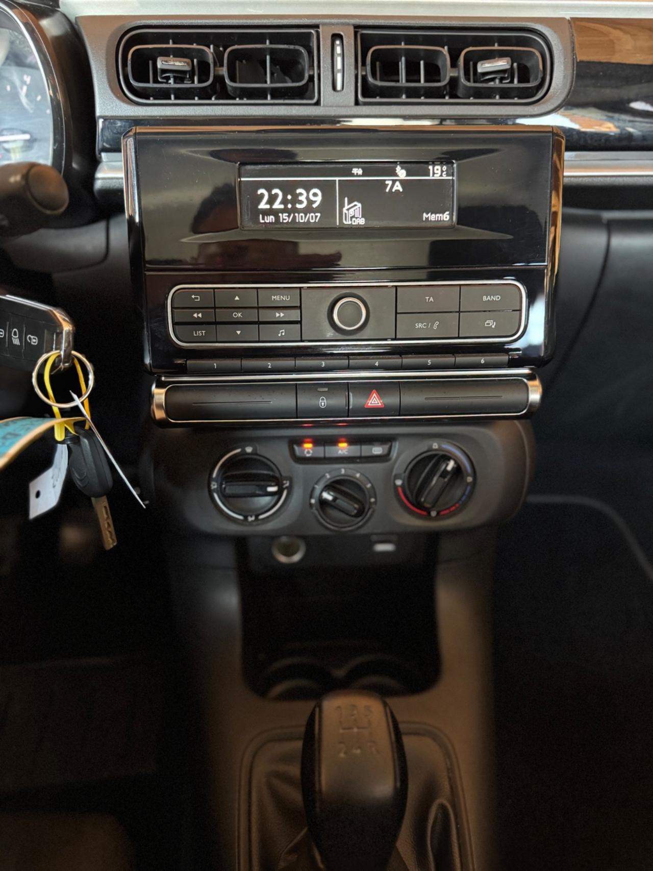 Citroën C3 PureTech 83 S&S Feel Neo patentati