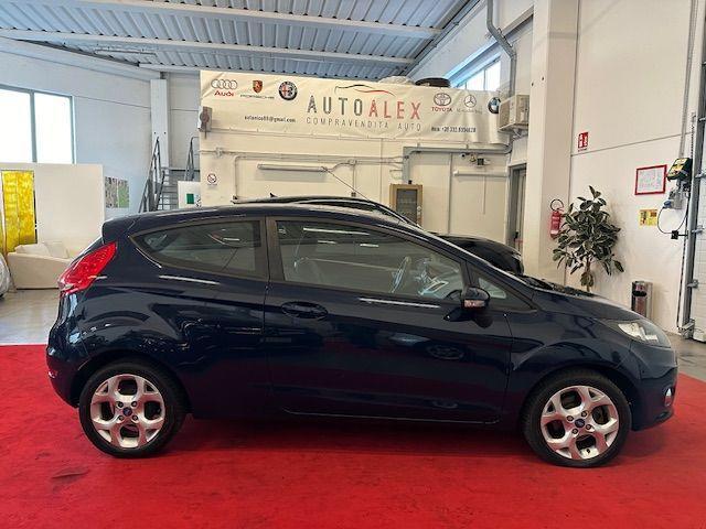 FORD - Fiesta 3p 1.4 tdci Titanium FL