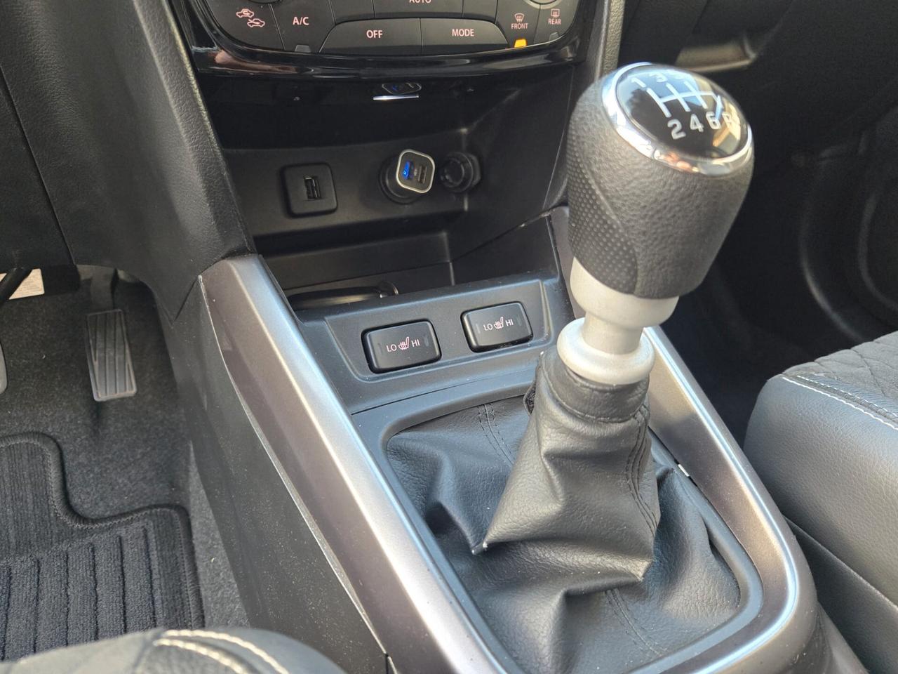 Suzuki Vitara 1.4 Hybrid Top