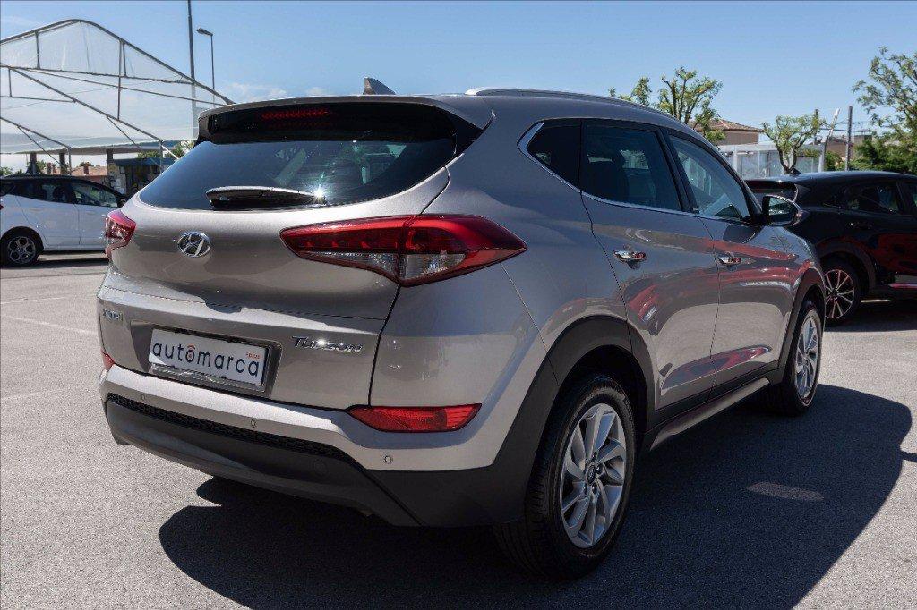 HYUNDAI Tucson 1.7 crdi Classic 2wd 115cv del 2016