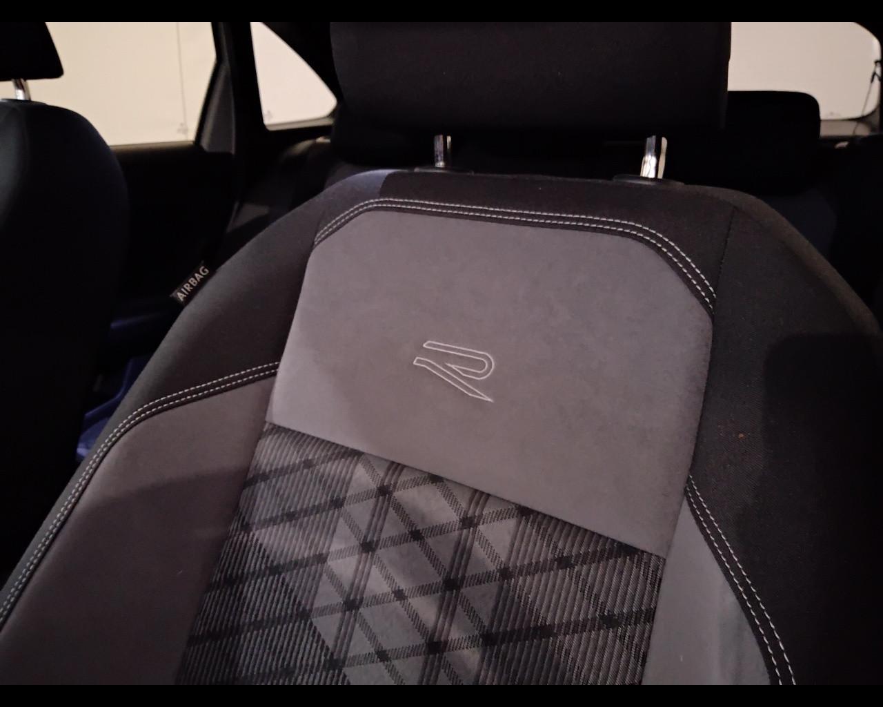 VOLKSWAGEN Taigo - Taigo 1.0 tsi R-Line 110cv