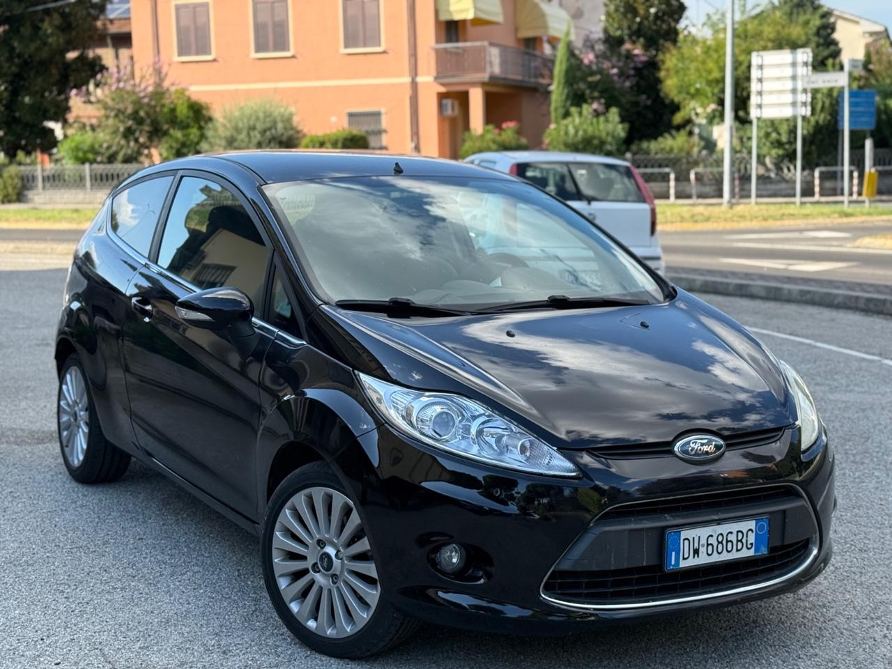Ford Fiesta 1.2 82CV 3 porte Titanium