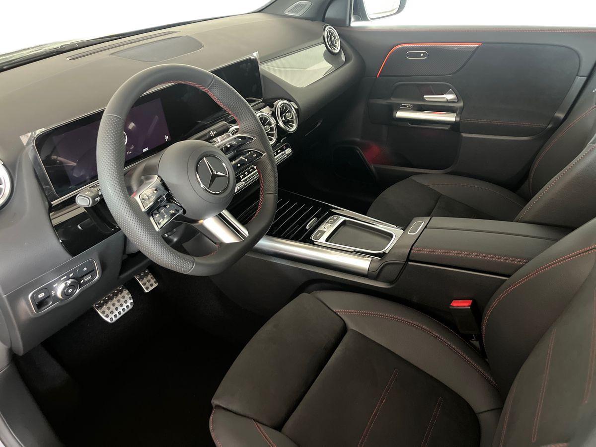 Mercedes-Benz GLA 200 d Automatic 4MATIC