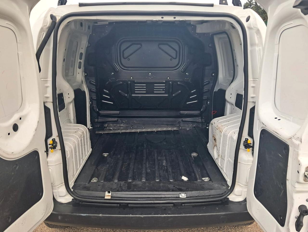 Fiat Fiorino 1.3 mtj 95cv cargo 31/12/2020 (IVA ESPOSTA)