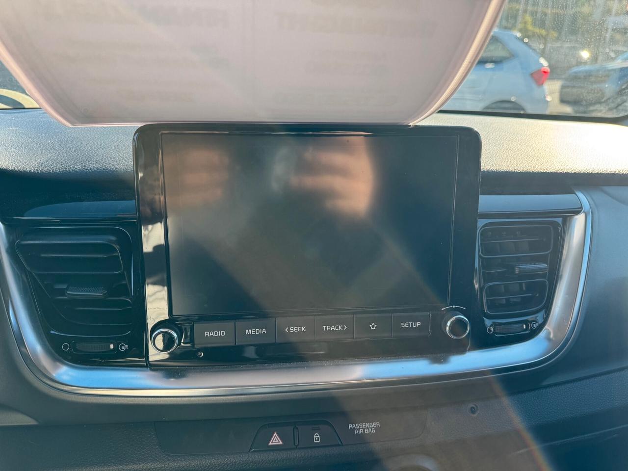 Kia Stonic 1.0cc T-GDi 120cv MHEV DCT Style