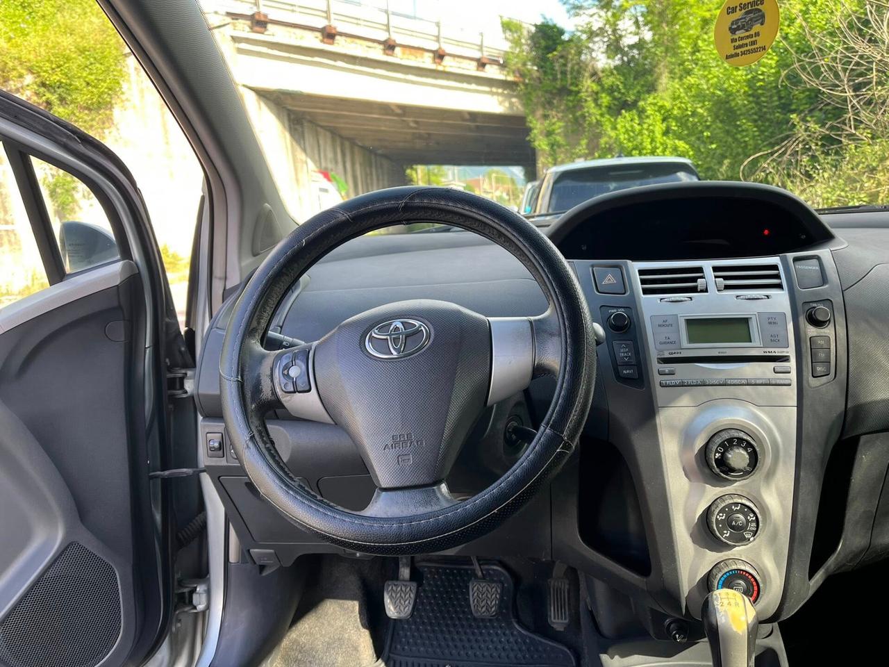 Toyota Yaris 1.4 D-4D 90CV 3 porte Sol