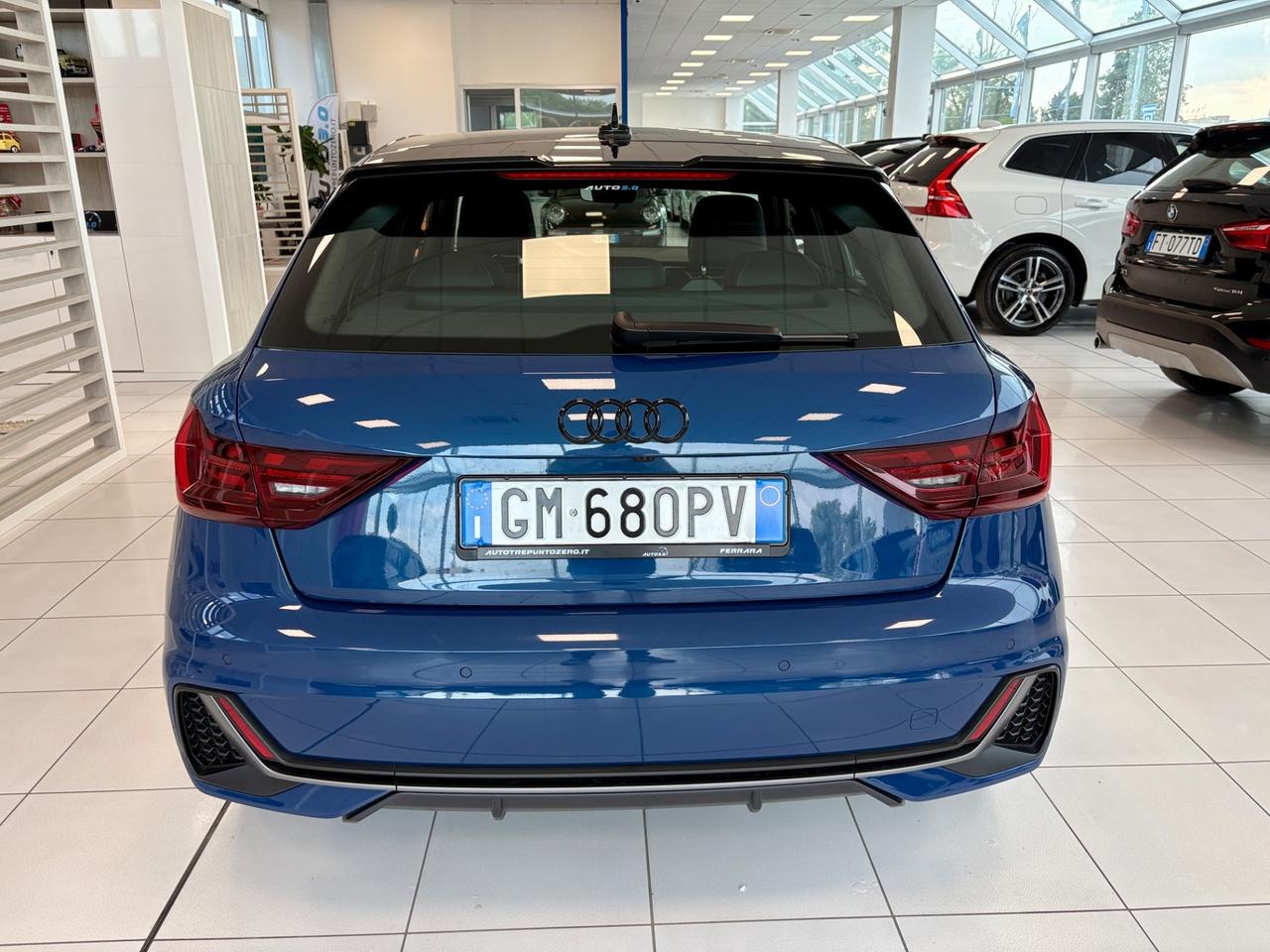 Audi A1 SPB 35 TFSI S tronic Identity Black