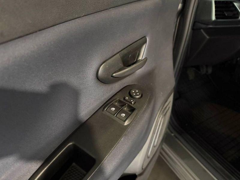 Lancia Ypsilon 3ª serie 1.0 FireFly 5 porte S&S Hybrid Platino