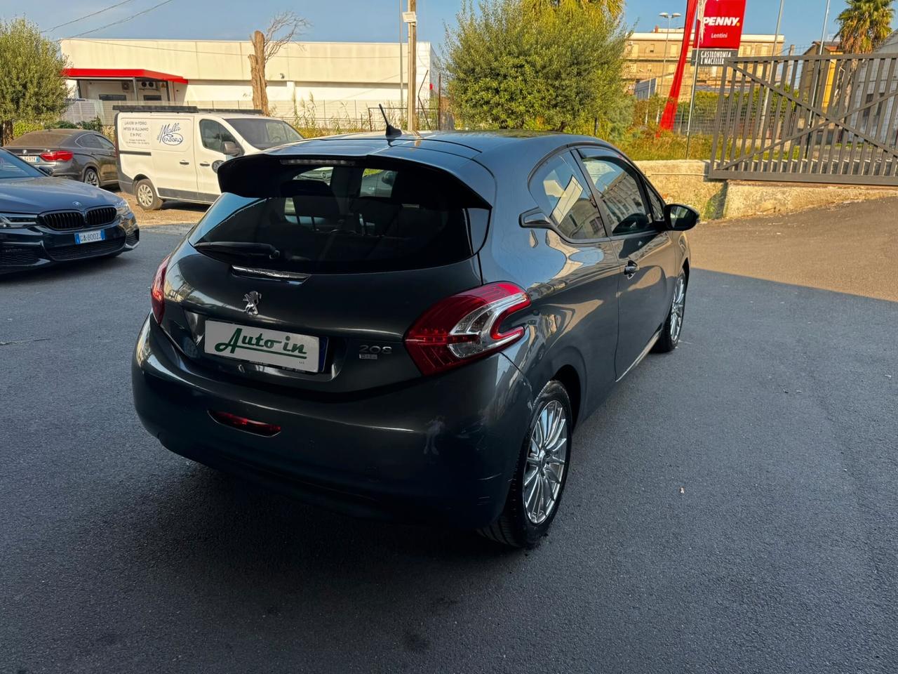 Peugeot 208 1.4 e-HDi 68 CV S&S robotizzato 3 porte Active