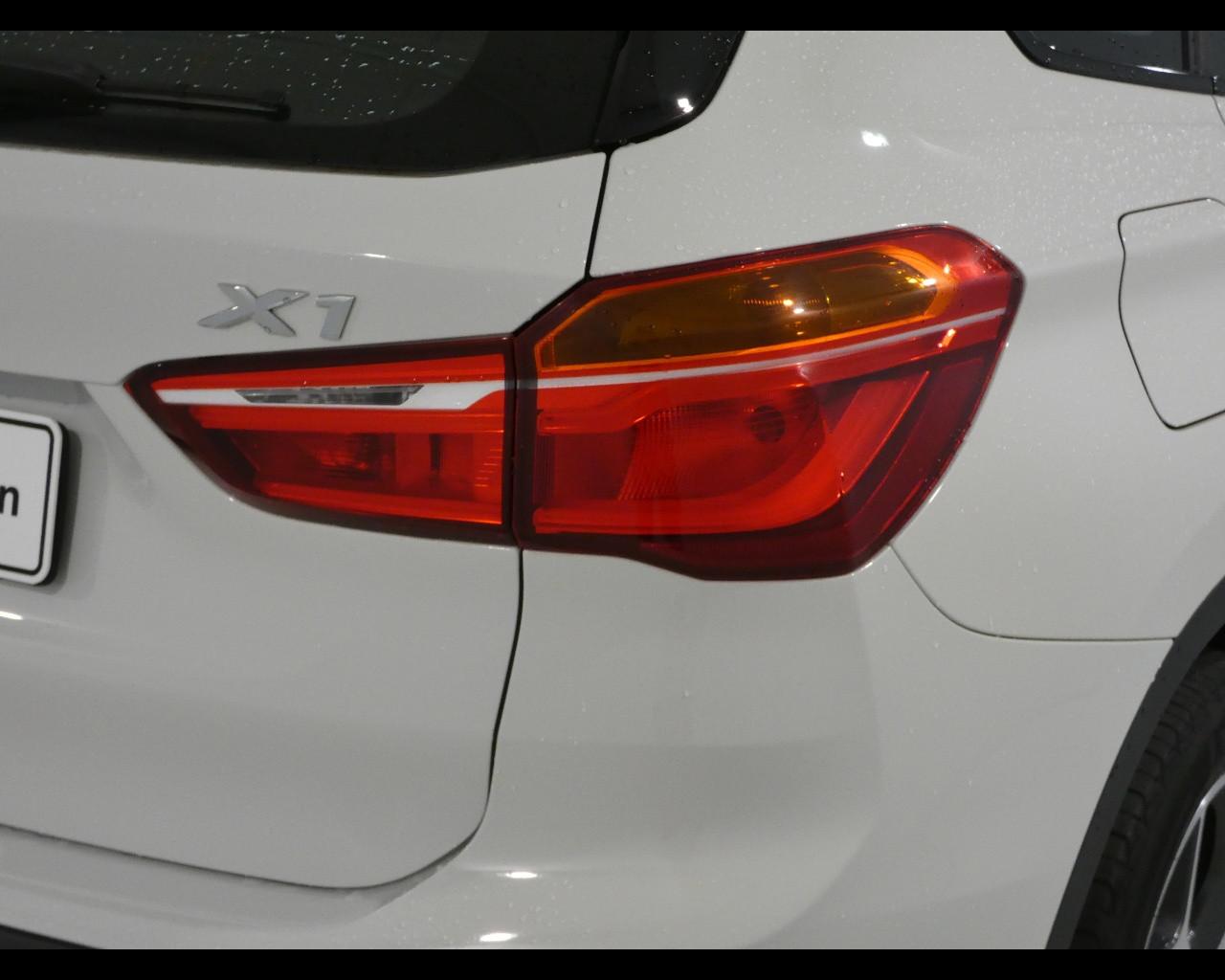 BMW X1 (F48) - X1 sDrive18d xLine